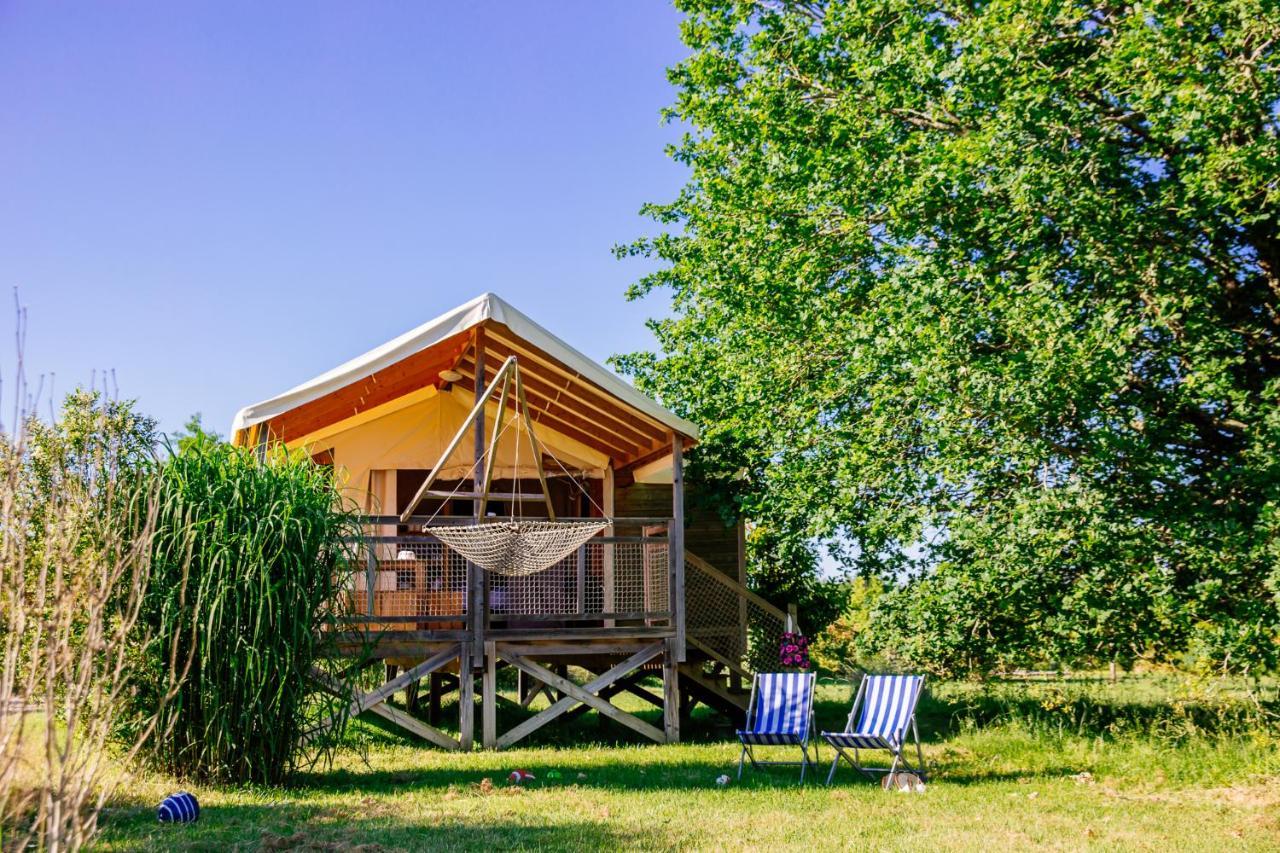 Domaine Ecotelia Le Nizan Exterior photo